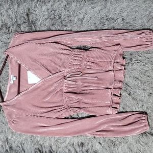 Long sleeve tops